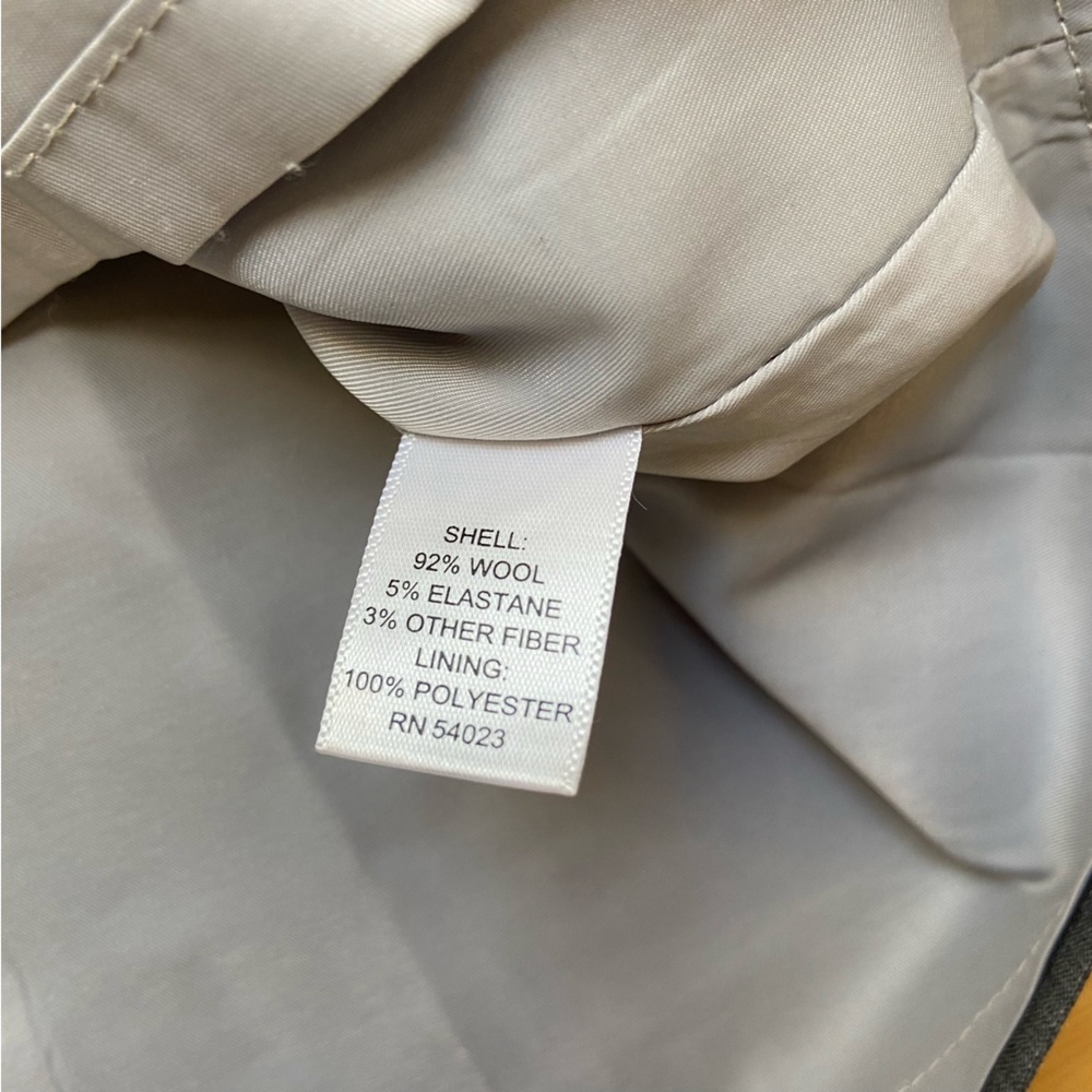 Banana Republic Wool Blend Pencil Skirt Women's Sz 12 Gray Pinstripe - Picture 4 of 5